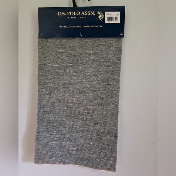 U.S. Polo Assn. Gray and White Knit Scarf - Picture 2 of 3